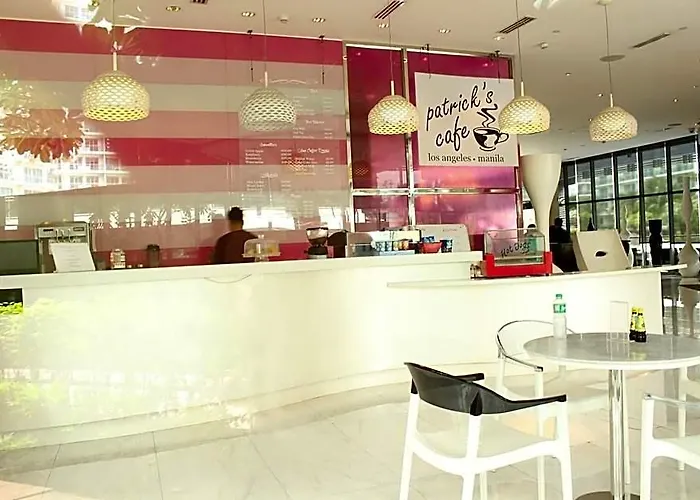 Hotel Azure 2br Serviced - Naia & Moa Manila