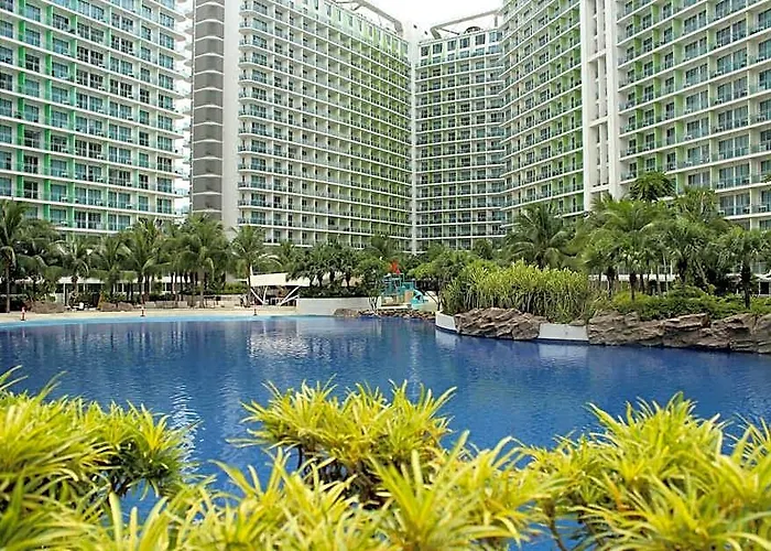 Hotel Azure 2br Serviced - Naia & Moa Manila