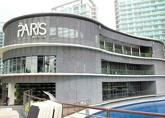 Azure 2br Serviced - Naia & Moa 3* Manila